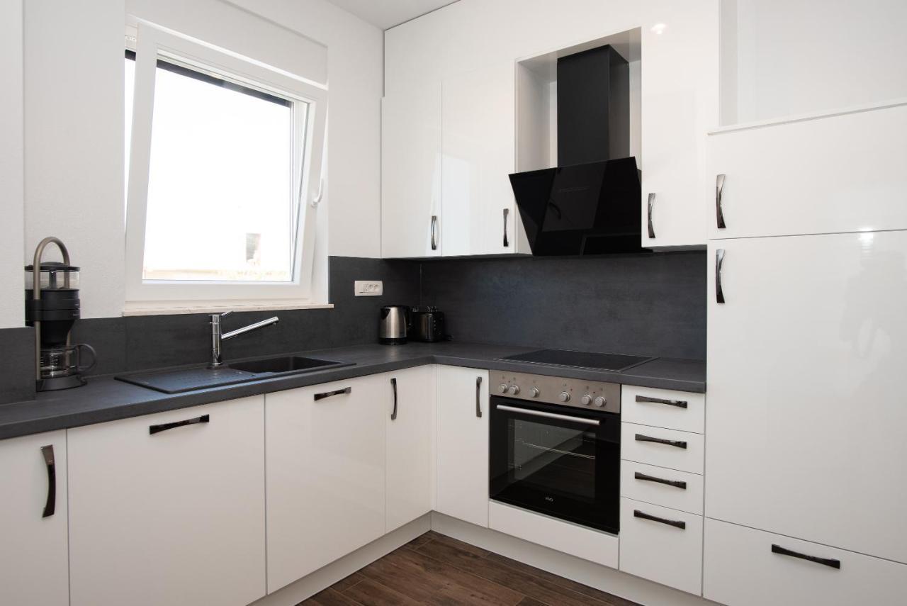 Appartement Luka Vodice Buitenkant foto